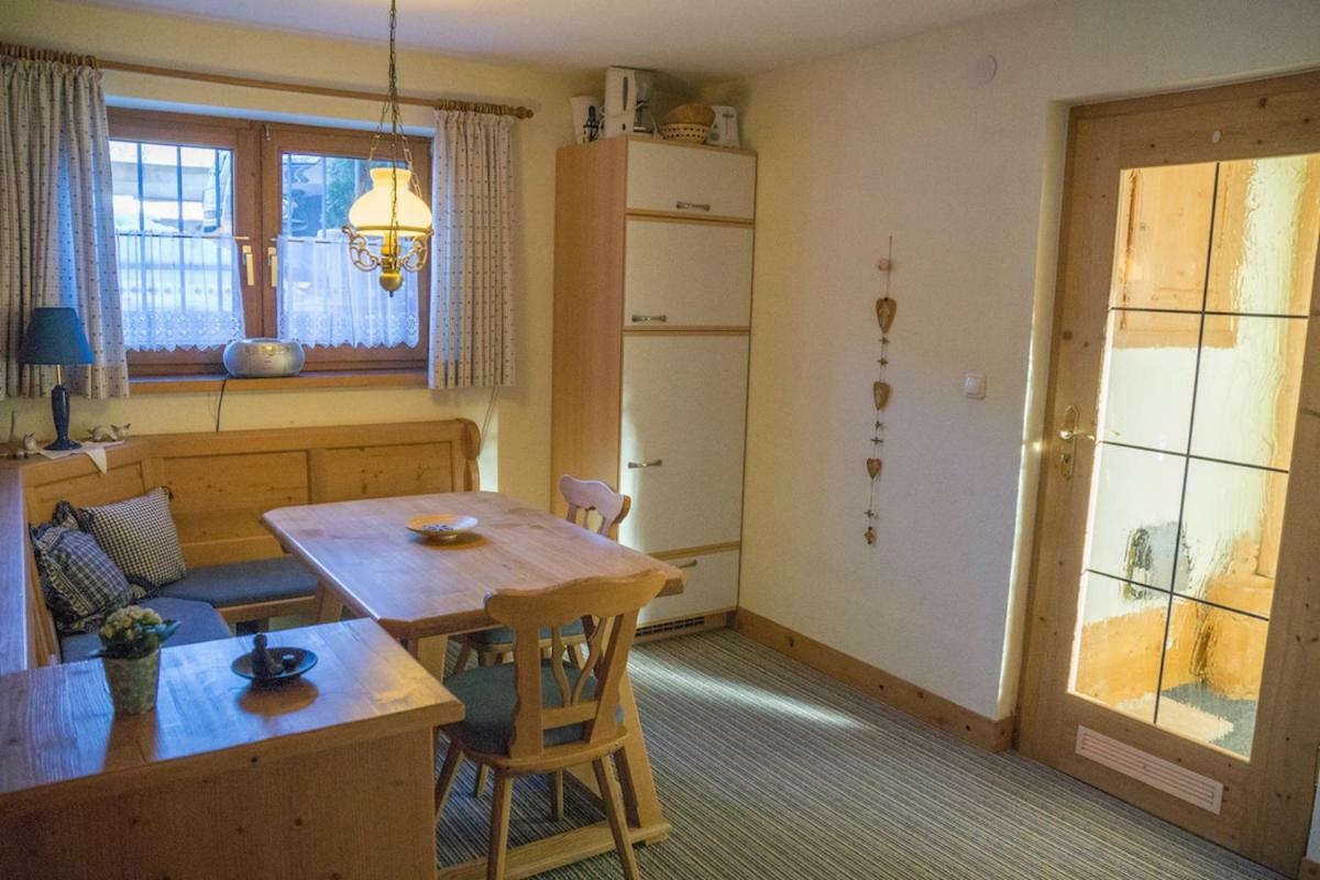Geigers Ferienhaus Tiefenbach bei Oberstdorf Екстериор снимка